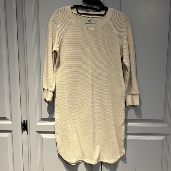 Uniqlo Waffle Dress - Picture 2 of 5